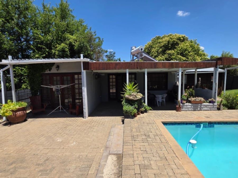 3 Bedroom Property for Sale in Bayswater Free State